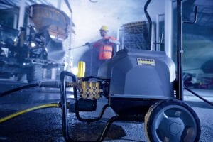 Karcher HD 9/20-4M Classic Soğuk Basınçlı Yıkama Makinesi 200 bar