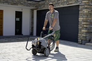 Karcher HD 9/20-4M Classic Basınçlı Yıkama Makinesi + Karcher NT 70/2 ME Classic Islak-Kuru Elektrikli Süpürge