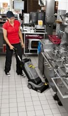 Karcher BR 30/4 Zemin Temizleme Makinesi