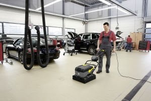 Karcher BR 40/10 C Adv Elektrikli Zemin Temizleme Makinesi
