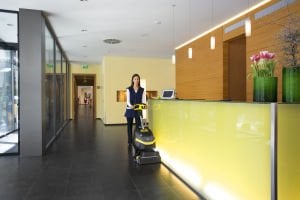 Karcher BR 35/12 Li-ion Akülü Zemin Temizleme Makinesi