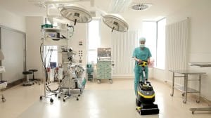Karcher BR 35/12 Li-ion Akülü Zemin Temizleme Makinesi