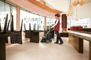 Karcher BR 35/12 Li-ion Akülü Zemin Temizleme Makinesi