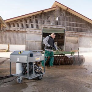 Karcher HDS 9/20-4 Classic Sıcak-Soğuk Basınçlı Yıkama Makinesi (200 bar)