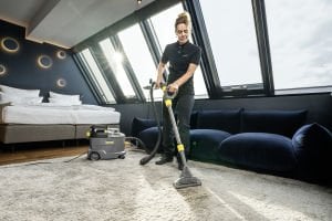 Karcher Puzzi 8/1 Adv Halı ve Koltuk Yıkama Makinesi