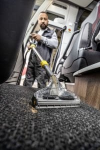 Karcher Puzzi 8/1 Adv Halı ve Koltuk Yıkama Makinesi