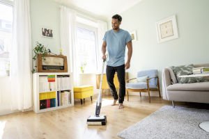 Karcher FC 2-4 Bataryalı Zemin Temizleme Makinesi