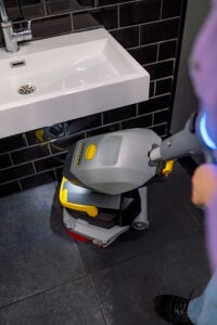 Karcher K-Mop 46 Bp Pack Akülü Zemin Temizleme Makinesi