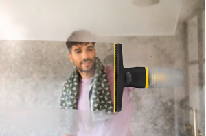 Karcher WV 3 Compact Black Edition + Şarjlı Cam Temizleme Makinesi