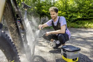 Karcher OC 4 Akülü Mobil Temizleyici
